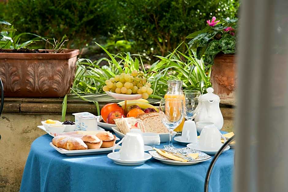 Palazzo Bernardini Suites