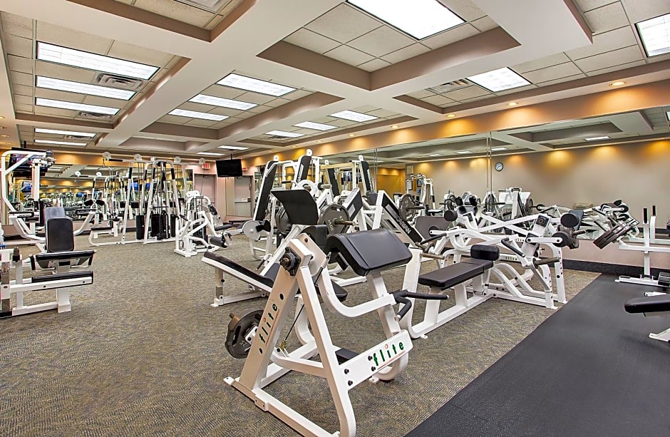 Crowne Plaza Knoxville Downtown University by IHG