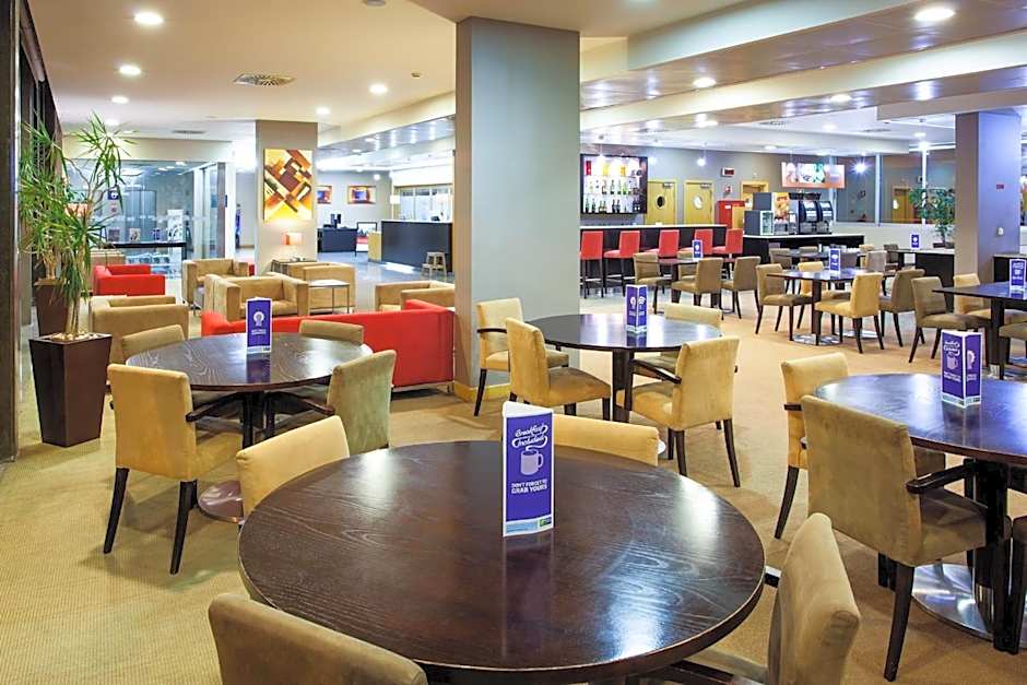 Holiday Inn Express Lisbon-Oeiras By IHG