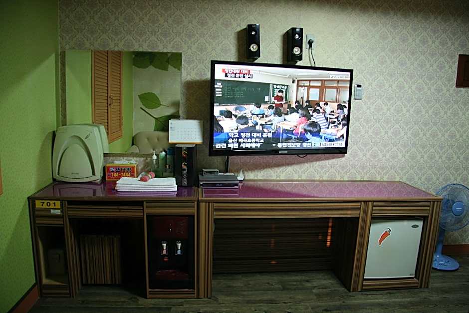New Grand Hotel