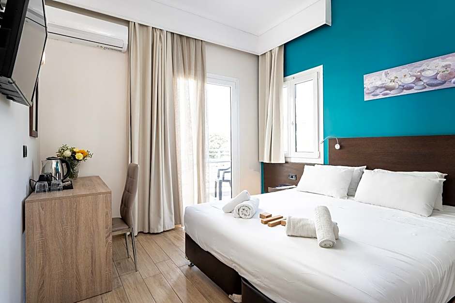 Sonia Hotel & Suites - Adults Only