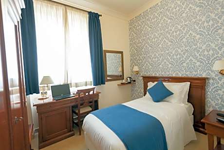 Business Single Room with French Bed