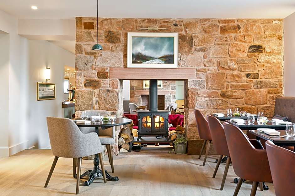 Pentonbridge Inn - Restaurant with Rooms