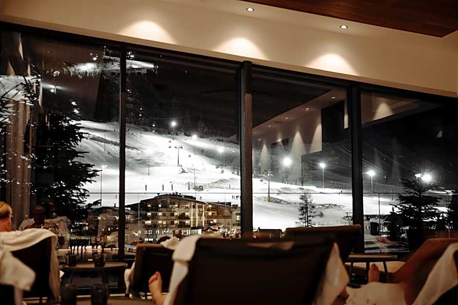 Hotel VIEW - incl Joker Card in Summer
