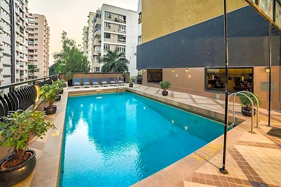 Fariyas Hotel