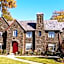 The Manor on Front