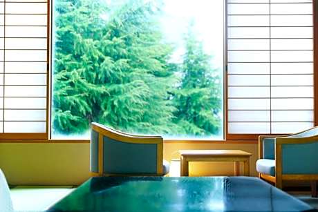 Quadruple Room with Private Bathroom