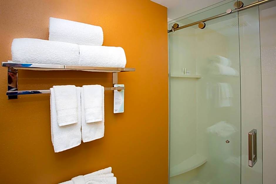 Fairfield by Marriott Inn & Suites Raynham Middleborough/Plymouth