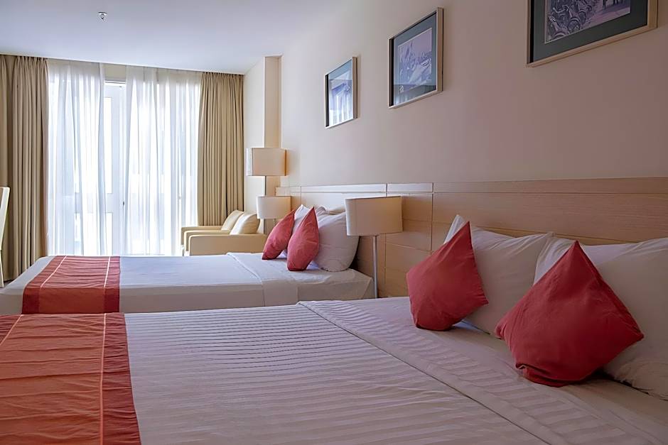 Nhi Phi Hotel Nha Trang