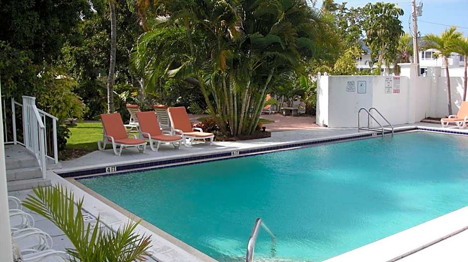 Olde Marco Island Inn And Suites