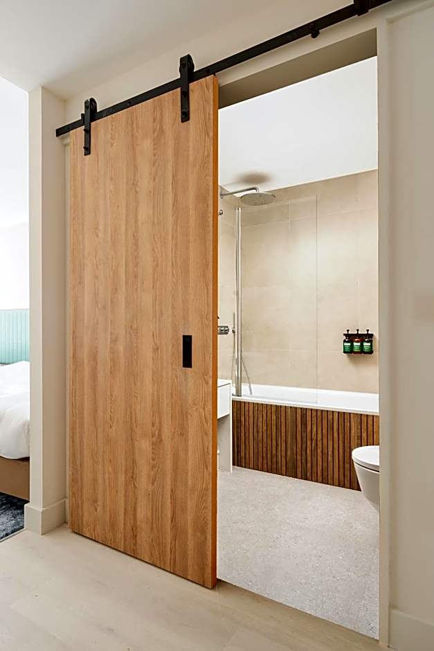 Crowne Plaza Gerrards Cross By IHG