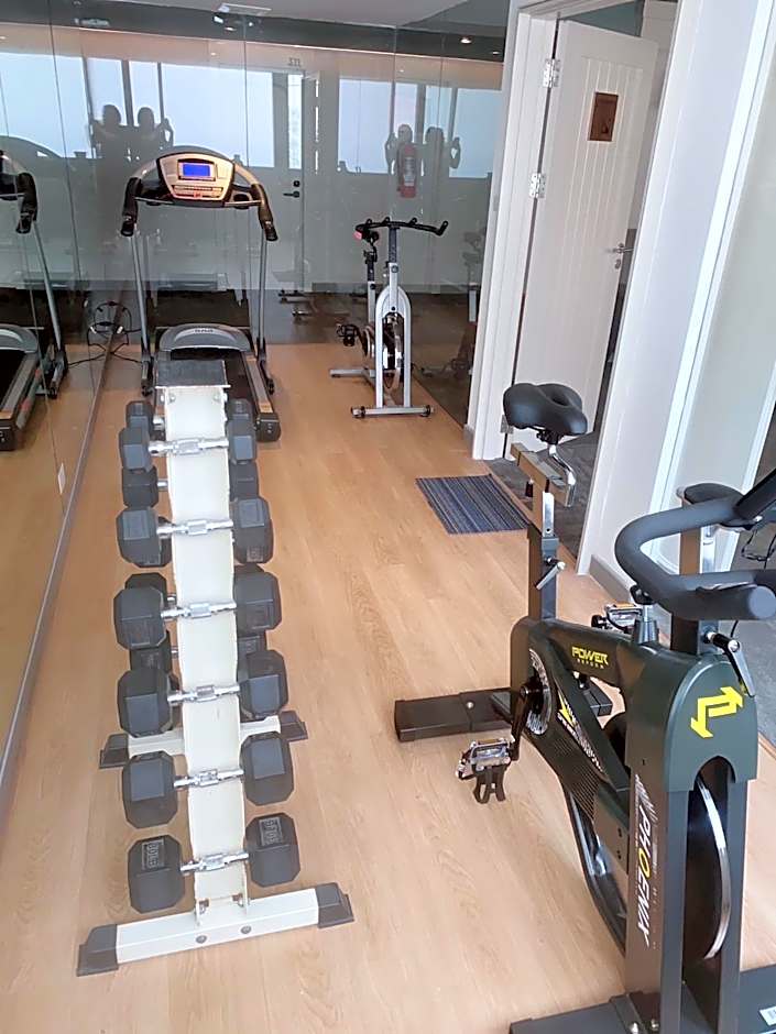 Thee Bangkok Hotel by TH District