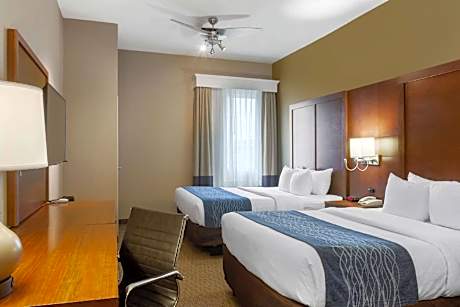 2 Queen Beds  No Smoking  Accessible Room