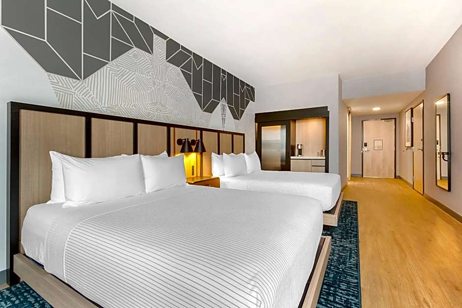 Cambria Hotel Spokane Airport