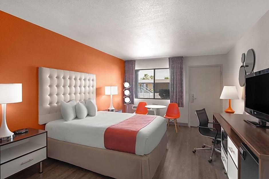 Howard Johnson by Wyndham Modesto Ceres