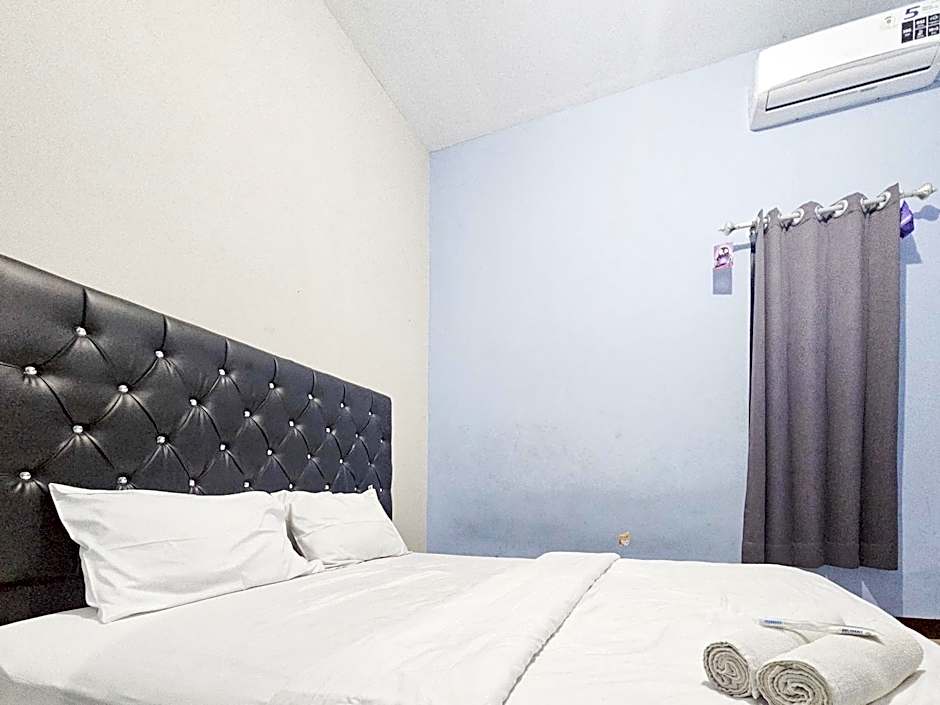 Homestay Sido Joyo near Sunrise Mall Mitra RedDoorz