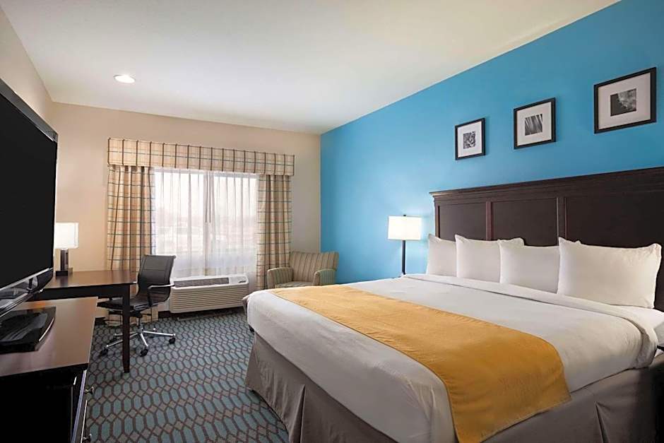 Country Inn & Suites by Radisson, Lubbock, TX