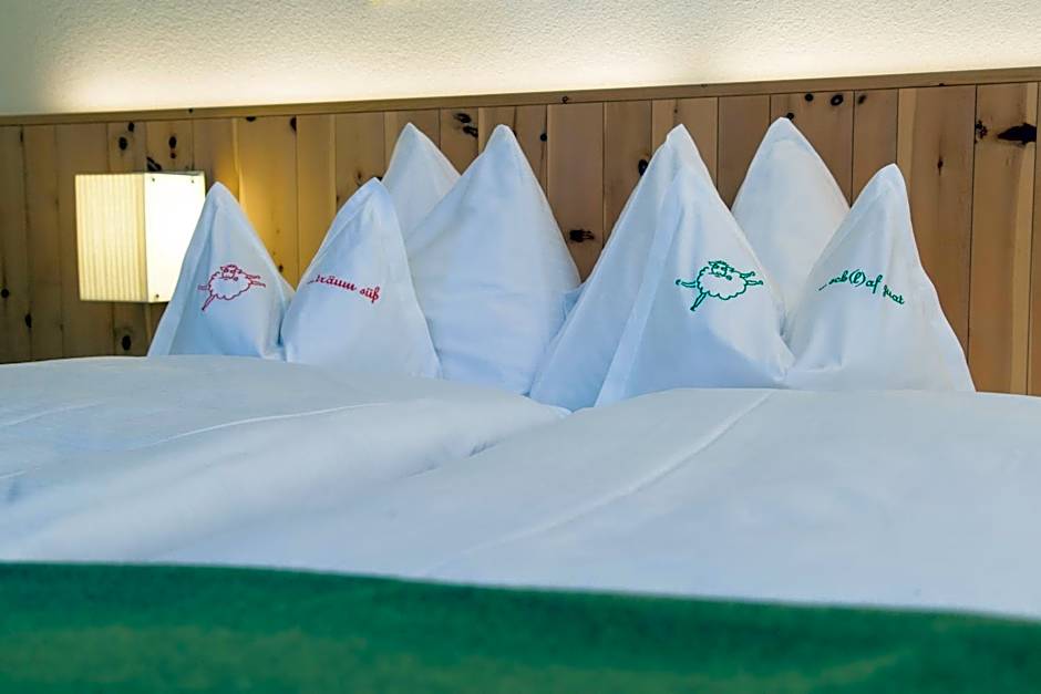 Der Waldhof Hotel