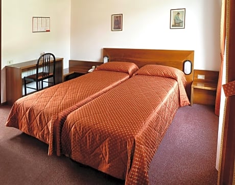 Double or Twin Room - Annex