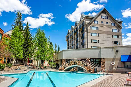 Shoshone Condos at Big Sky Resort