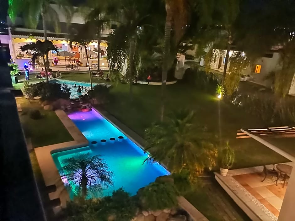 Hotel Canarios