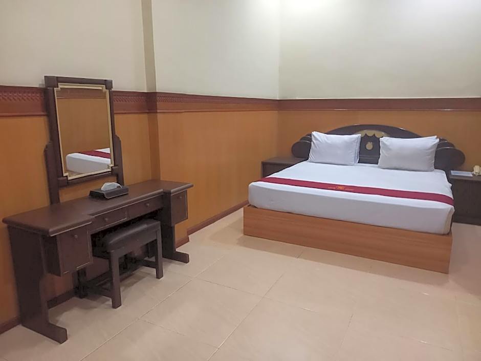 Urbanview Hotel Dedy Jaya Brebes