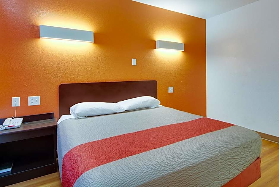 Avera Suites