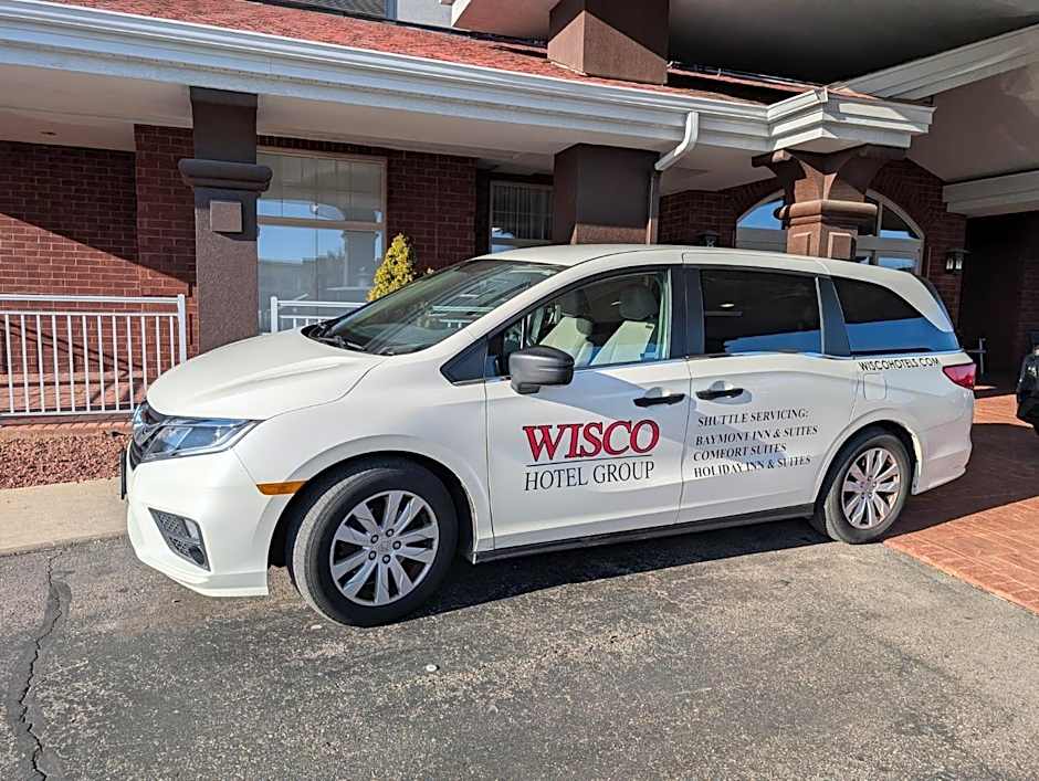 Holiday Inn Express & Suites Madison West - Middleton