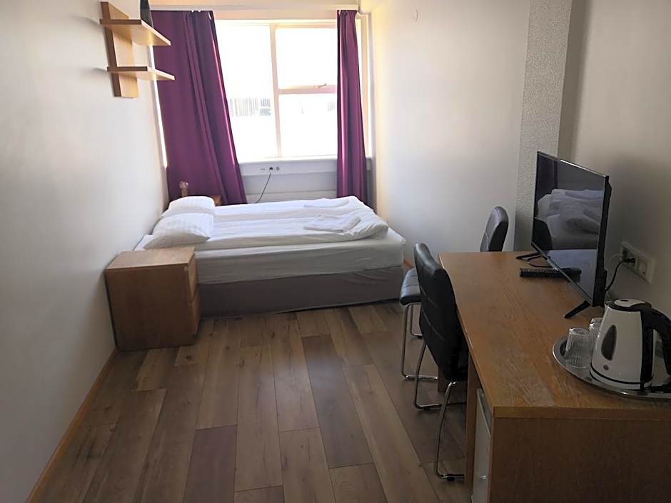 101 Guesthouse Hotel