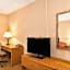 Days Inn by Wyndham Duluth Lakewalk