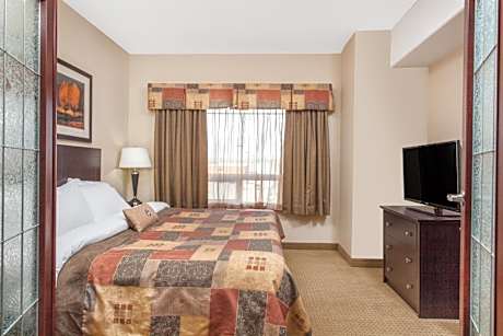 King Studio Suite - Non-Smoking