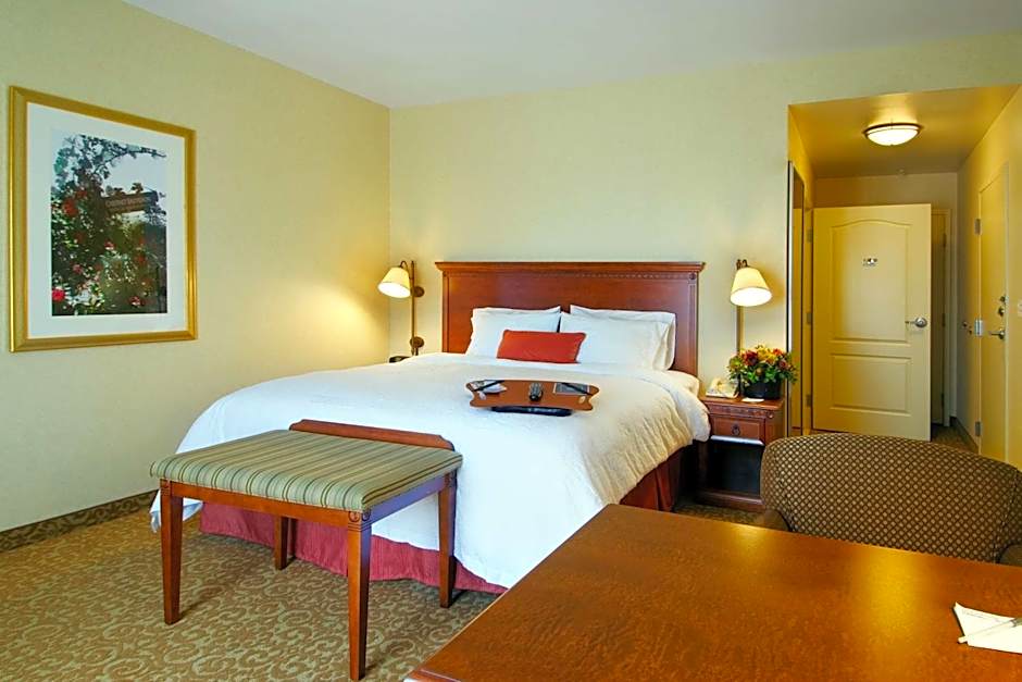 Hampton Inn By Hilton & Suites Lodi