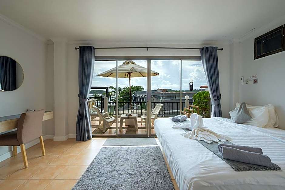 Photo 1 of 15 of Superior 1 Double Bed or 2 Beds, Sea View