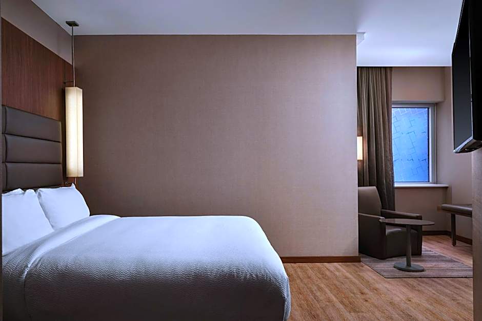 AC Hotel by Marriott Dallas Downtown