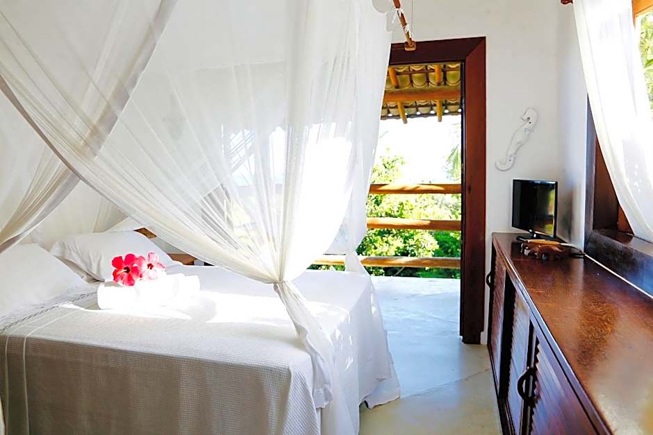 Casa com piscina e vista para a Praia do Espelho