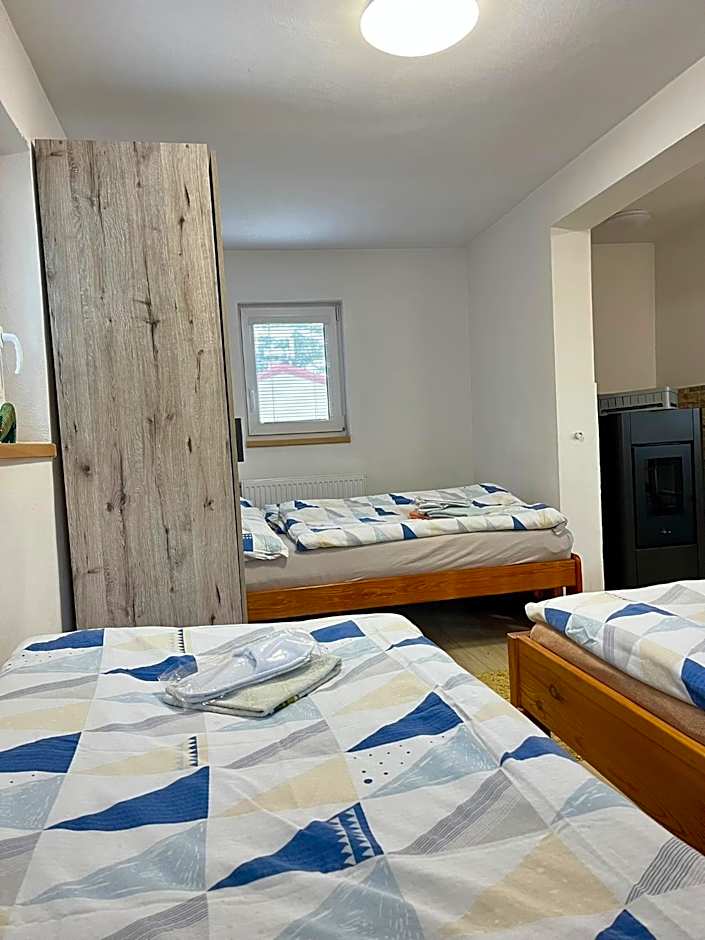 Ubytování Koliba pod Stolovou