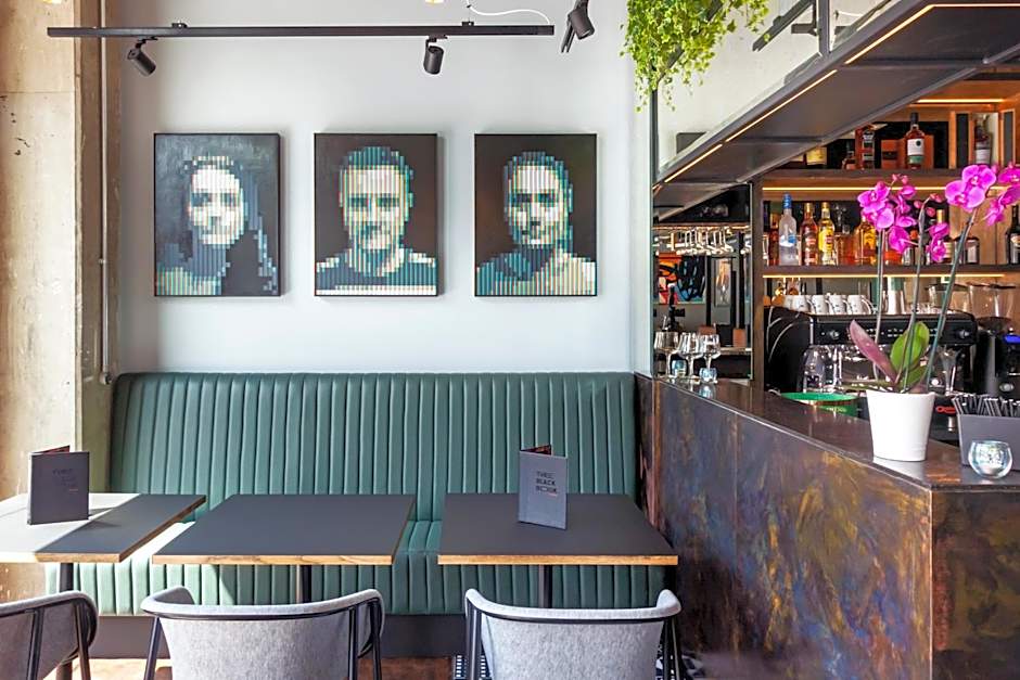 The Hendrick Smithfield