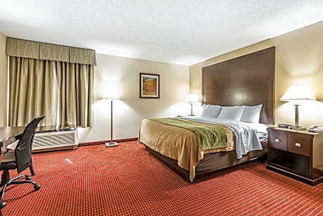 King Room - Accessible/Non-Smoking