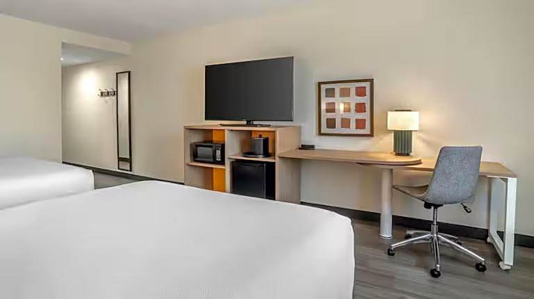 Spark by Hilton Grain Valley Kansas City