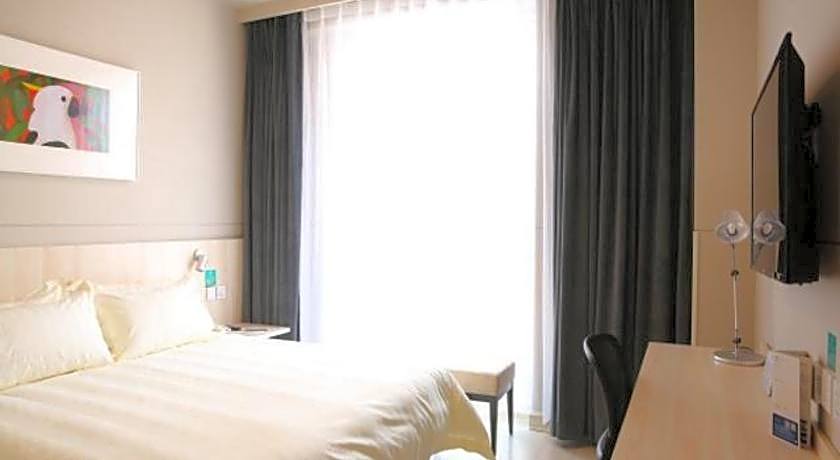 Jinjiang Inn Anyang Linzhou Hongqiqu Street Municipal Government Branch