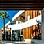 Lavris Hotels