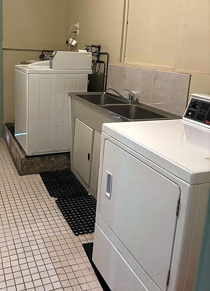 Broken Hill Tourist Lodge