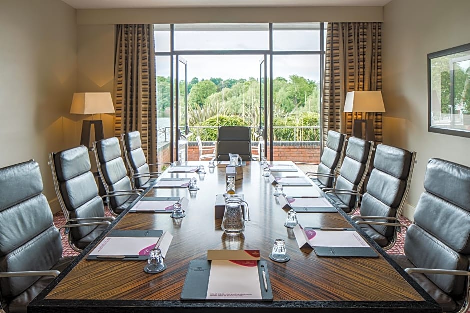 Crowne Plaza Reading