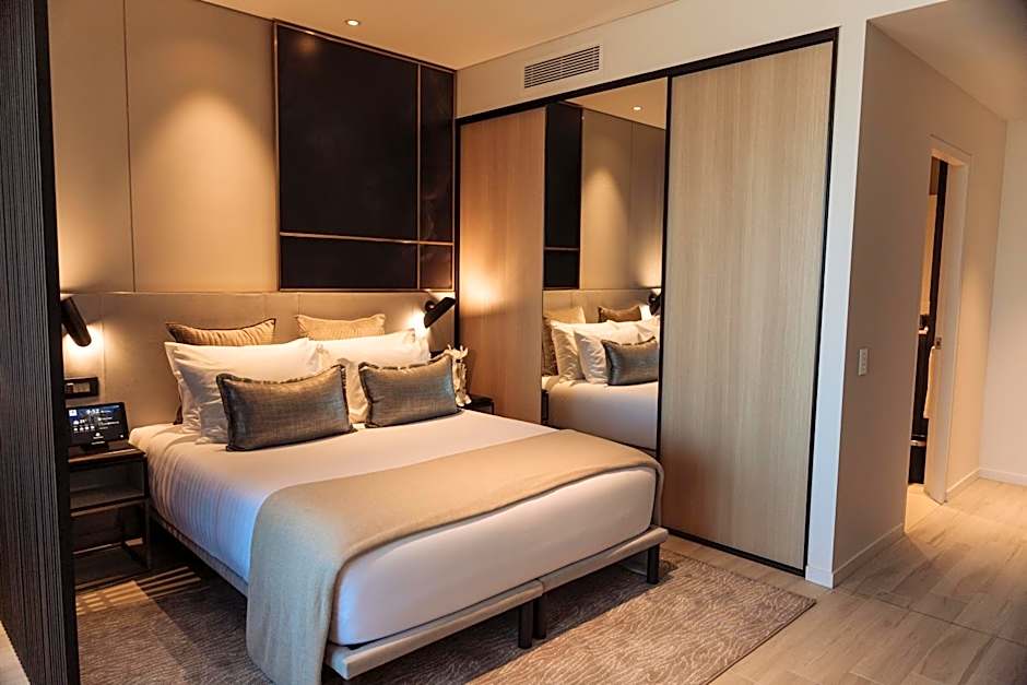 One Global Resorts Green Square