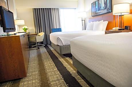 Crowne Plaza Dulles Airport By IHG