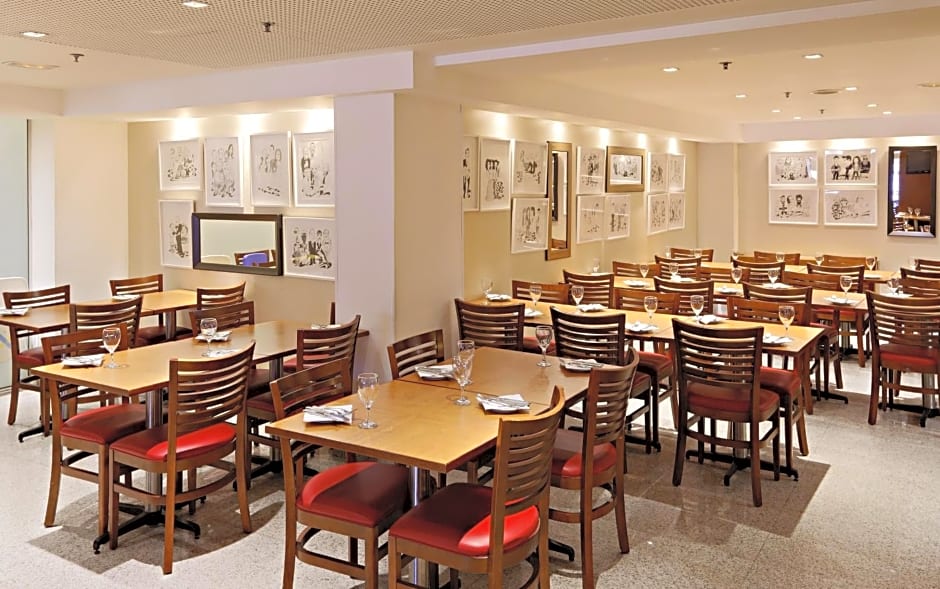 Mar Palace Copacabana Hotel