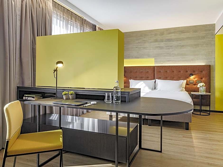 Pullman Santiago El Bosque
