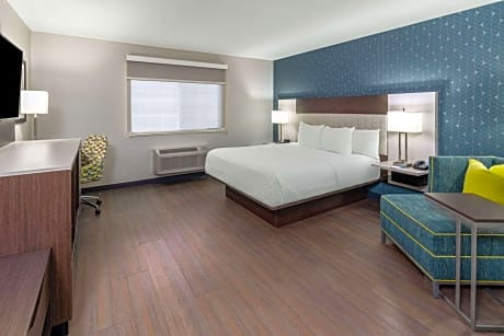 King Room - Mobility Access/Non-Smoking