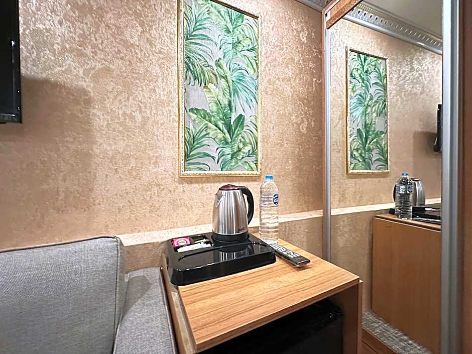 Maranda Suit Hotel