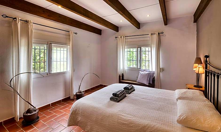 Villa Morera Bed & Breakfast